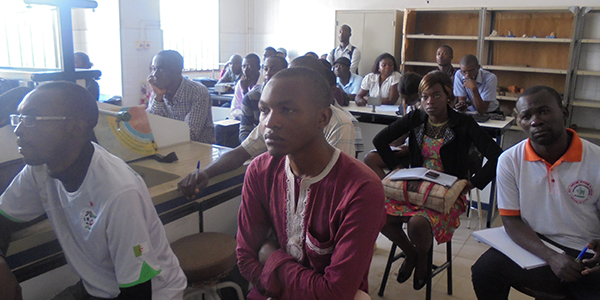 The very attentive audience of the Earth Sciences Department, University of Yaoundé I
